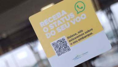 Passageiros podem receber status de seu voo pelo WhatsApp